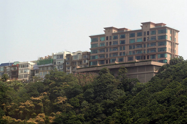 3 19 - 香港豪宅:山顶种植道11号两幢洋房内部转让