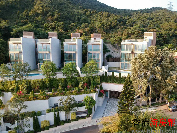 9 8 - 飞鹅山道三号 (No 3 Fei Ngo Shan Road)