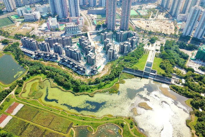 1 32 - 香港新盘:天水围Wetland Seasons Park复式单位逾1921万沽
